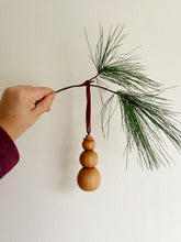 Load image into Gallery viewer, Woodland Ornament • snowman
