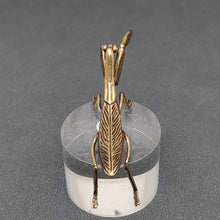 Load image into Gallery viewer, Brass Mantis Desktop Ornaments Decoration
