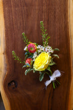 Load image into Gallery viewer, Homecoming Flowers - October 4
