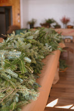 Load image into Gallery viewer, Winter Wreath Workshop ❄️ By the Lake

