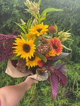 Load image into Gallery viewer, 5 Bouquet Flower Subscription (2026)
