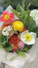 Load and play video in Gallery viewer, Special Event Bouquet
